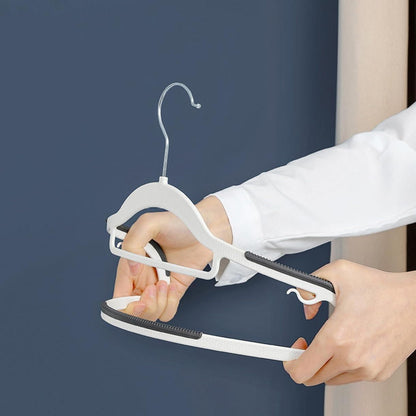 Non-Slip Clothes Hangers