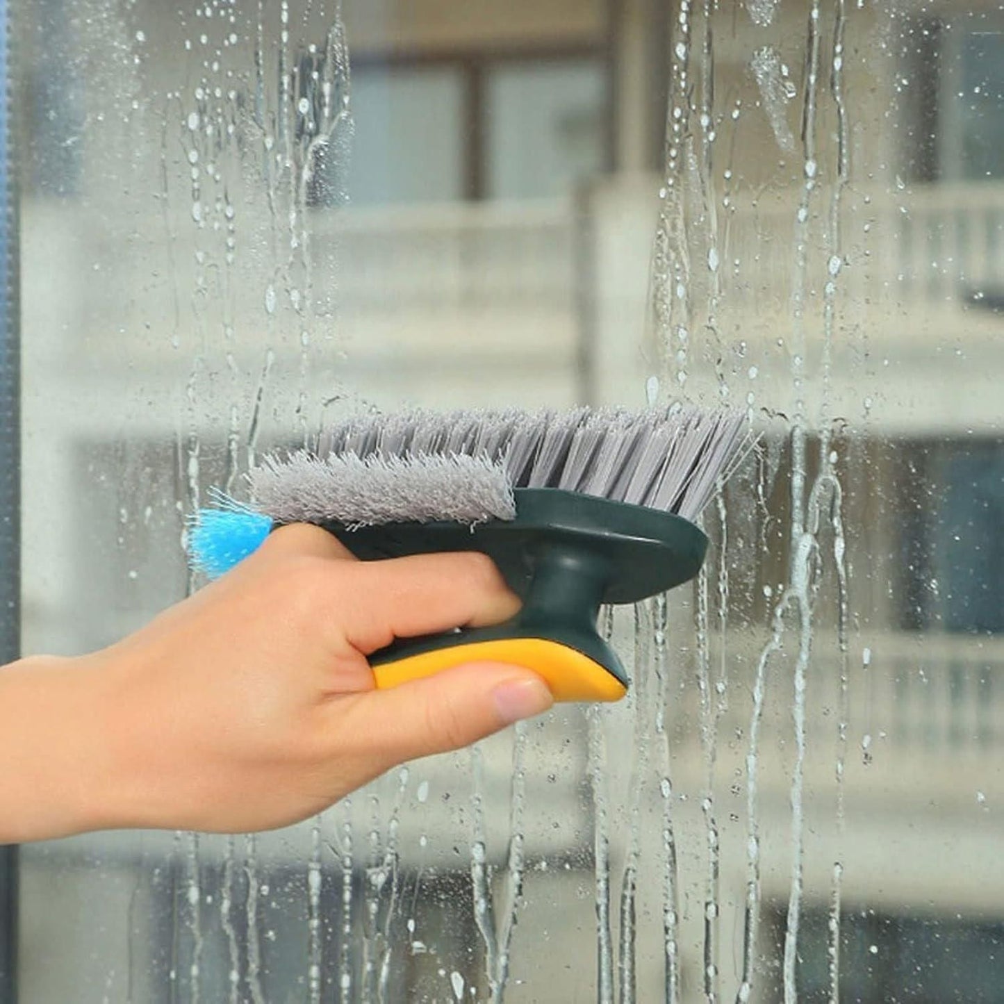 4-in-1 Deep Cleaning Brush